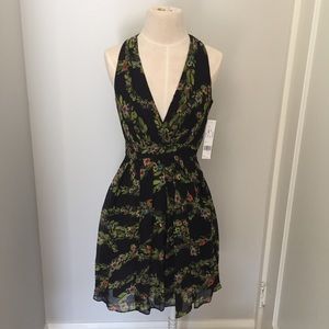 NWT Nicole Miller Twist Back Party Dress